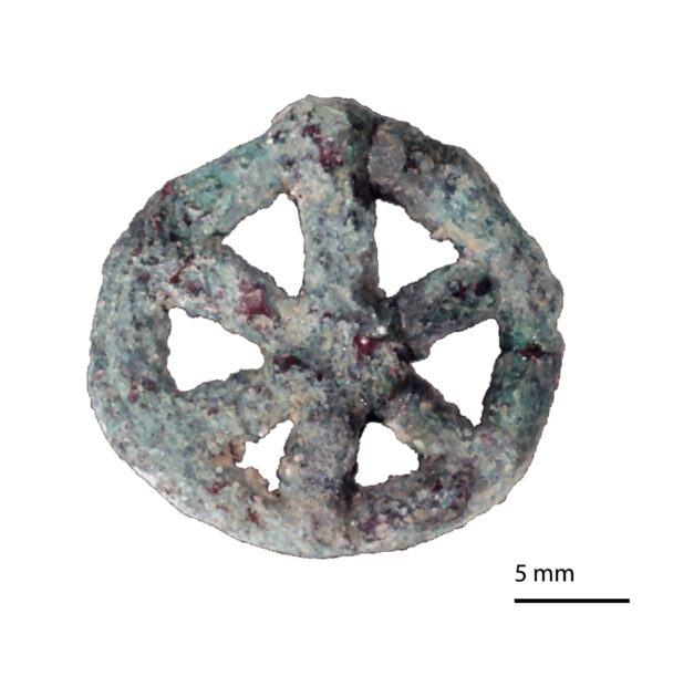 Das Amulett von Mehrgarh ist der älteste per Wachsmodell gefertigte Metallguß. Bild: Archaeology Wiki, D. Bagault, C2RMF