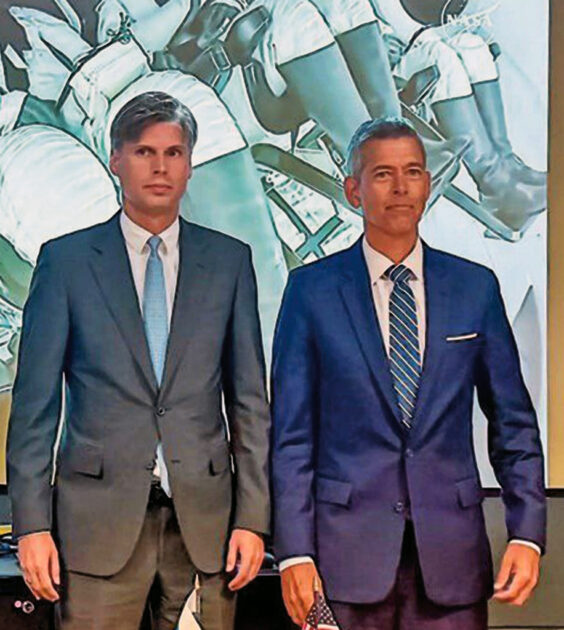 Am 31. Juli 2025 trafen sich der Leiter der russischen Weltraumbehörde Roskosmos, Dmitri Bakanow (links), und der amtierende NASA-Administrator Sean Duffy in Texas. Bild: Roskosmos