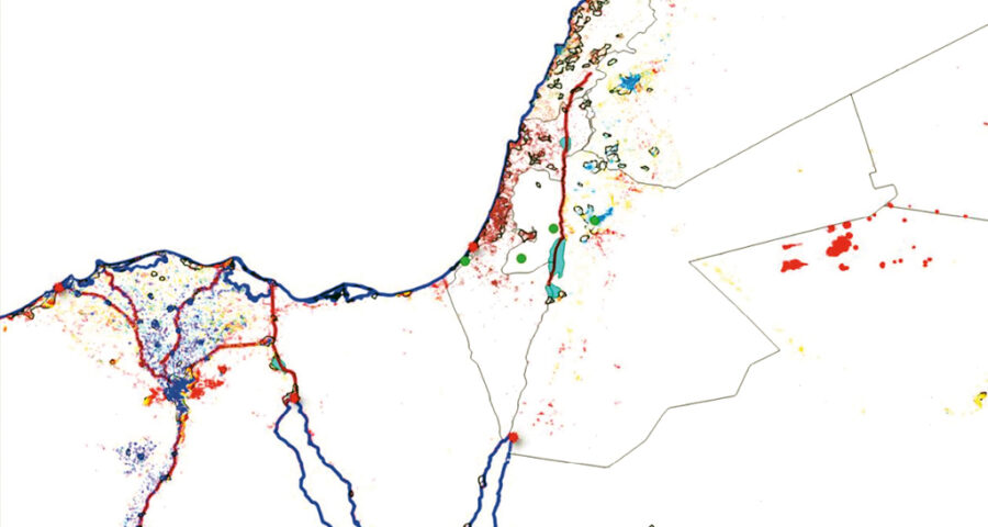 Abbildung 2: Wasserquellen im Nahen Osten. Die roten Linien stellen Flüsse dar, die cyanfarbenen Bereiche zeigen Seen an, und die blauen Linien markieren Küstengrenzen. Die Karte zeigt auch die Bevölkerungsverteilung in der Region. Die roten Punkte stehen für große 1,4-GW-Atomkraftwerksblöcke, die grünen Punkte für kleine modulare Nuklearreaktoren (SMR).