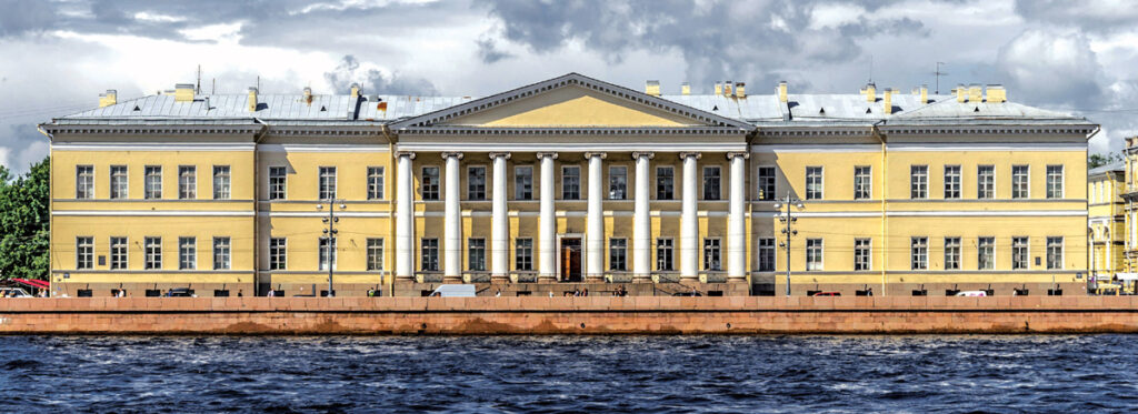 Auf Anregung von Gottfried Wilhelm Leibniz wurde die Russische Akademie der Wissenschaften in Sankt Petersburg von Zar Peter I. 1724 per Dekret gegründet. Bild: Wikipedia/ Alex ‚Florstein‘ Fedorov